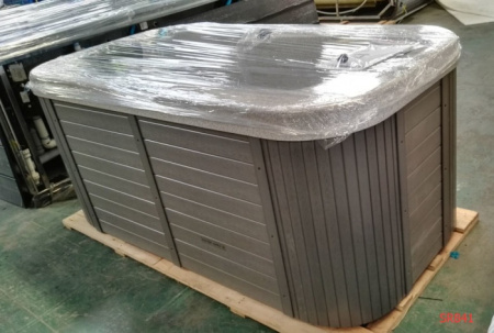 Одноместный гидромассажный бассейн Sunrans SR841